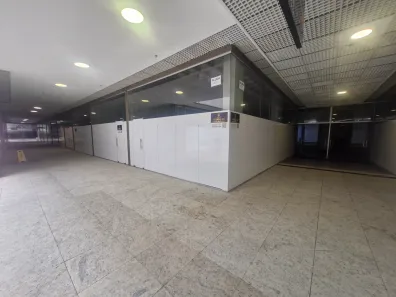 Ponto Comercial para alugar, 56m² no Barra Olímpica, Rio de Janeiro