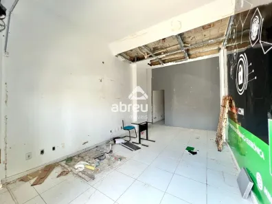 Ponto Comercial para alugar, 25m² no Alecrim, Natal
