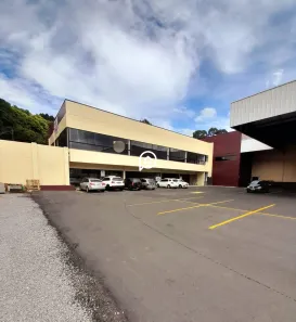 Ponto Comercial para alugar, 140m² no Cruzeiro, Caxias do Sul