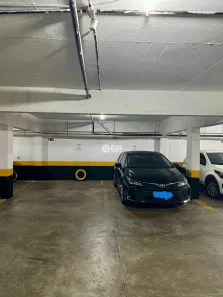 Sala Comercial à venda, 29m² no Lourdes, Belo Horizonte