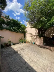 Casa com 4 Quartos para alugar, 140m² no Santa Tereza, Belo Horizonte