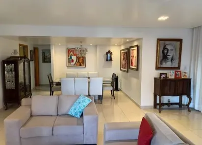 Apartamento com 4 Quartos à venda, 180m² no Jardim Apipema, Salvador