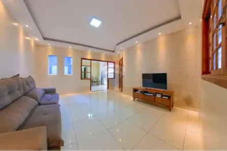 Casa com 3 Quartos à venda, 193m² no Jardim Dom Bosco, Araras