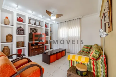 Sobrado com 5 Quartos para alugar, 250m² no Canto Grande, Bombinhas
