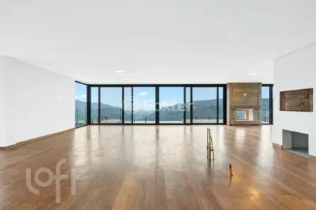 Casa de Condomínio com 4 Quartos à venda, 674m² no Planalto, Gramado
