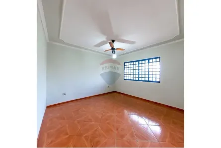 Casa com 3 Quartos à venda, 111m² no Centro, Araras