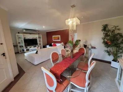 Casa de Condomínio com 4 Quartos para alugar, 233m² no Camorim, Rio de Janeiro