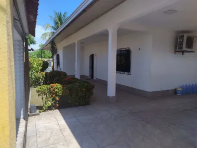 Casa de Condomínio com 4 Quartos à venda, 600m² no Chapada, Manaus