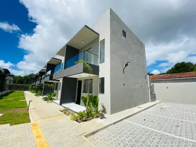 Casa de Condomínio com 2 Quartos à venda, 80m² no Planalto, Natal