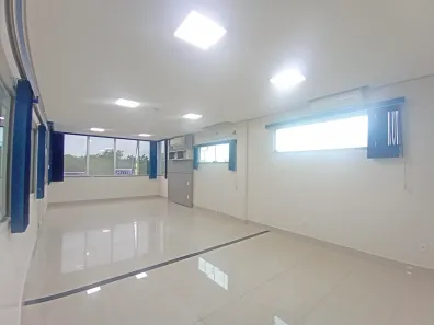 Apartamento com 3 Quartos para alugar, 1000m² no Chapada, Manaus