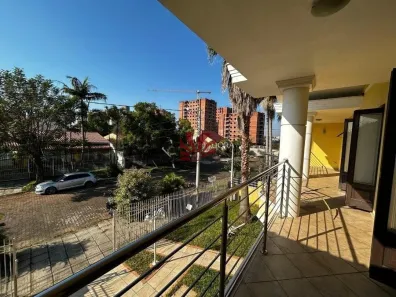 Casa com 3 Quartos para alugar, 300m² no Igara, Canoas