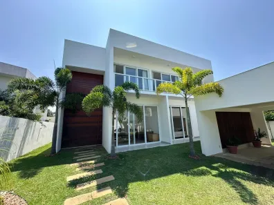 Casa com 5 Quartos para venda ou aluguel, 750m² no Interlagos (Abrantes), Camaçari