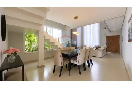 Casa com 4 Quartos à venda, 288m² no Alto da Boa Vista, Brasília
