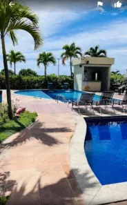 Apartamento com 3 Quartos para alugar, 84m² no Centro, Lauro de Freitas