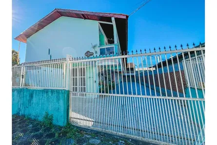 Sobrado com 3 Quartos à venda, 105m² no Centro, Matinhos