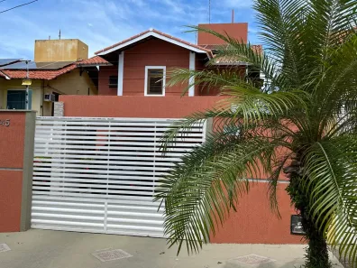 Sobrado com 3 Quartos à venda, 267m² no Capim Macio, Natal