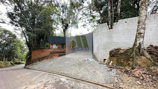 Galpão/Depósito/Armazém para venda ou aluguel, 1200m² no Centro, São Lourenço da Serra