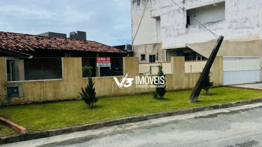 Casa com 4 Quartos à venda, 135m² no Bom Retiro, Matinhos