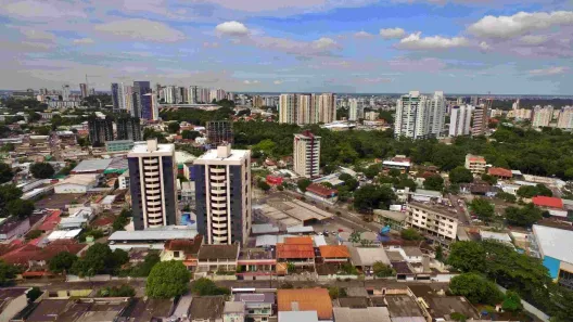 Sobrado com 4 Quartos à venda, 400m² no Adrianópolis, Manaus