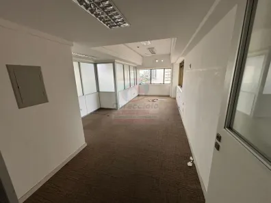 Sala Comercial para alugar, 362m² no Ilha do Retiro, Recife