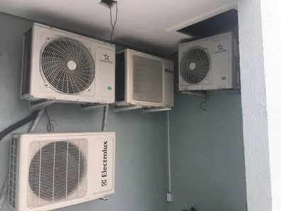 Ponto Comercial à venda, 100m² no Novo Aleixo, Manaus