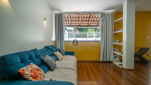 Casa com 3 Quartos à venda, 240m² no Asa Sul, Brasília