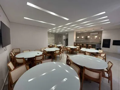 Apartamento com 3 Quartos para alugar, 111m² no Centro, Toledo