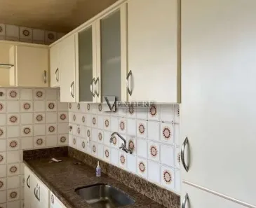 Sala Comercial com 4 Quartos à venda, 180m² no Santo Antônio, Belo Horizonte