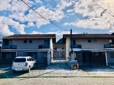 Sobrado com 3 Quartos à venda, 80m² no Centro, Matinhos