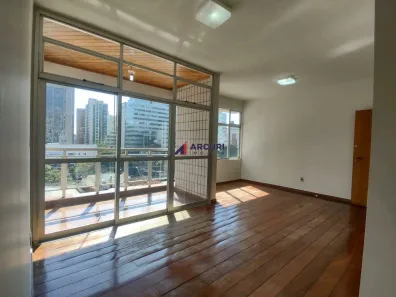 Apartamento com 3 Quartos para alugar, 94m² no Santo Antônio, Belo Horizonte