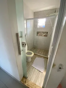 Casa com 5 Quartos à venda, 300m² no FICAM, Camaçari