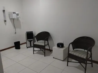 Sala Comercial para venda ou aluguel, 28m² no Brotas, Salvador