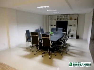 Sala Comercial à venda, 52m² no Cristo Redentor, Caxias do Sul