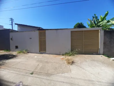 Casa com 2 Quartos para alugar, 65m² no Parque Veiga Jardim, Aparecida de Goiânia