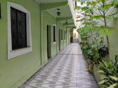 Casa com 2 Quartos para alugar, 80m² no Centro, Nova Iguaçu