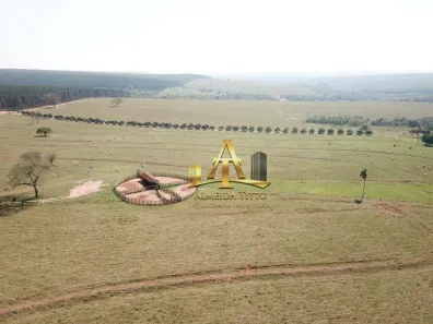 Fazenda/Sítio com 4 Quartos à venda, 200m² no , Avaí