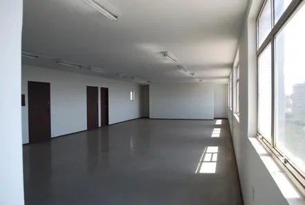 Sala Comercial para alugar, 128m² no Santa Efigênia, Belo Horizonte