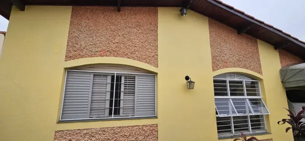 Casa com 3 Quartos para alugar, 120m² no Vila Colorau, Sorocaba