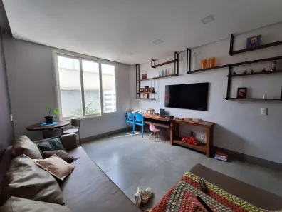 Casa de Condomínio com 4 Quartos à venda, 300m² no Jardins Verona, Goiânia