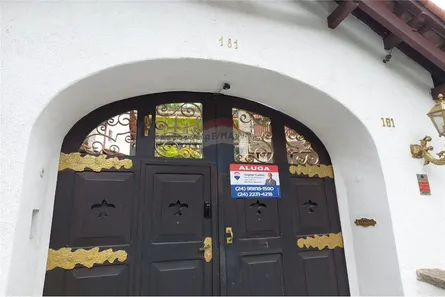 Ponto Comercial para alugar, 430m² no Quarteirão Ingelheim, Petrópolis