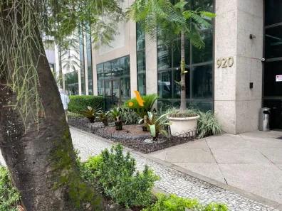 Ponto Comercial para alugar, 580m² no Freguesia (Jacarepaguá), Rio de Janeiro