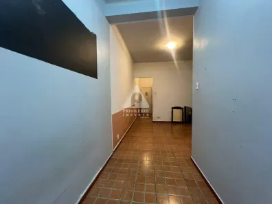 Apartamento com 1 Quarto à venda, 45m² no Leme, Rio de Janeiro
