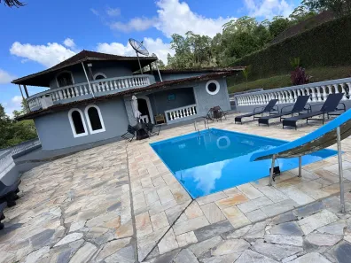 Fazenda/Sítio com 5 Quartos para alugar, 300m² no Barrinha, São Lourenço da Serra