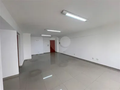 Sala Comercial para venda ou aluguel, 45m² no Embaré, Santos