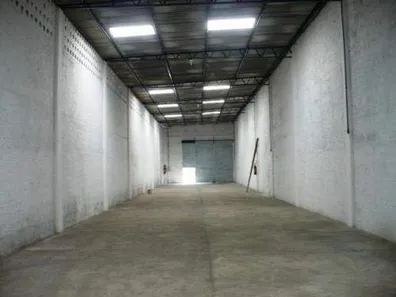 Galpão/Depósito/Armazém para alugar, 500m² no Pirajá, Salvador