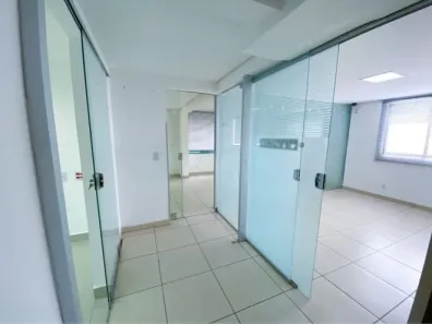 Sala Comercial à venda, 210m² no Jardim América, Goiânia
