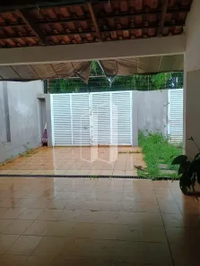 Casa com 3 Quartos para alugar, 160m² no Parque das Laranjeiras, Goiânia