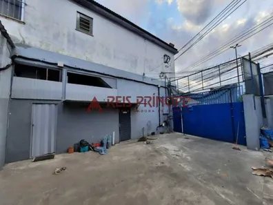 Galpão/Depósito/Armazém para alugar, 700m² no Taquara, Rio de Janeiro