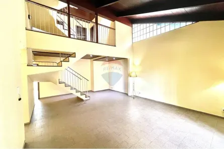 Casa de Condomínio com 3 Quartos para alugar, 326m² no Freguesia (Jacarepaguá), Rio de Janeiro