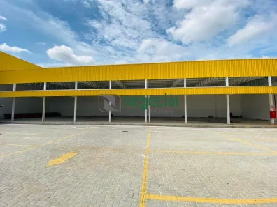 Ponto Comercial para alugar, 600m² no Angola, Betim